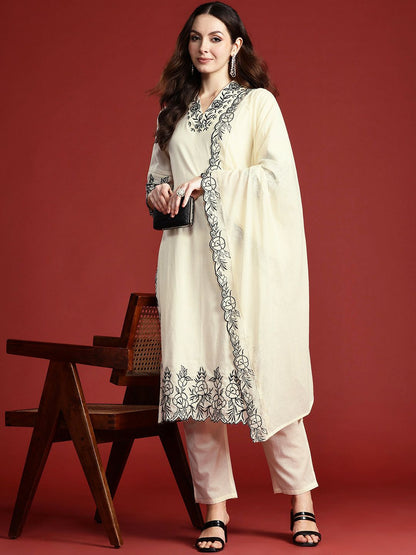 Floral Embroidered Thread Work Pure Cotton Kurta with Trousers & With Dupatta
