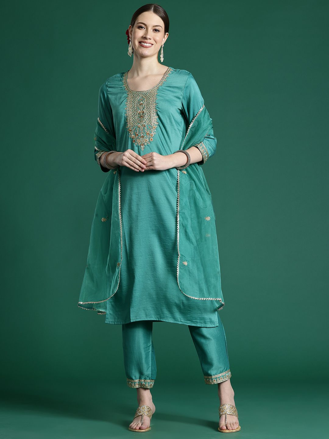 Dhiyona IE Ethnic Motifs Yoke Design Thread Work Kurta With Trousers & Dupatta