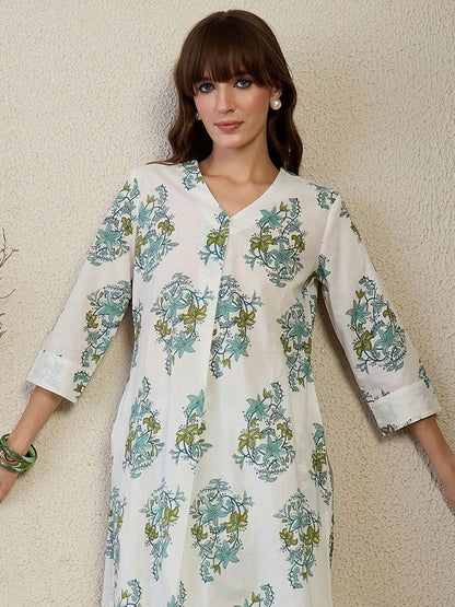 Floral Printed V Neck A Line Pleated Pure Cotton Kurta With Trousers