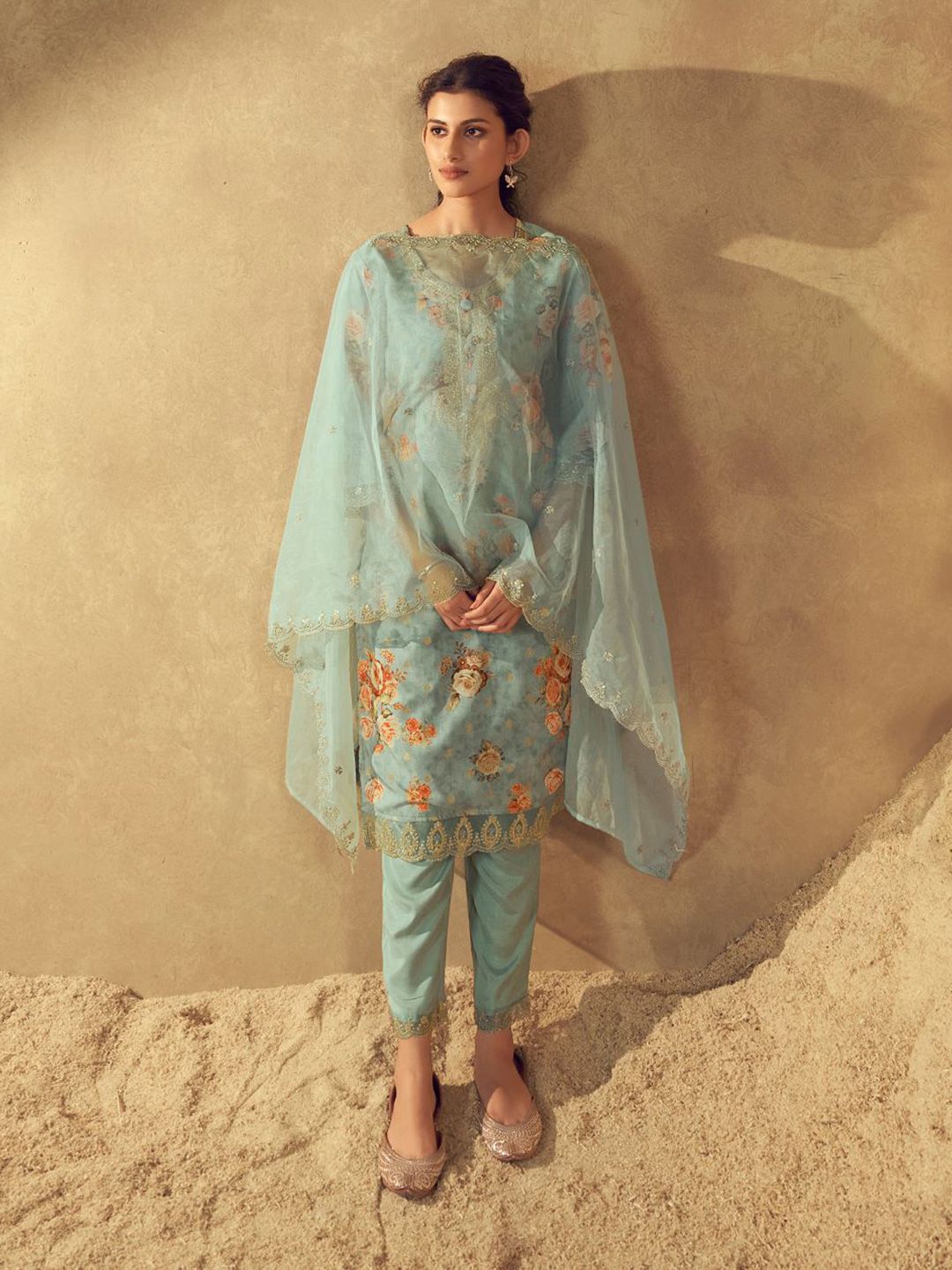 Indyancart VA Women'sSea Green Floral Printed Round Neck Kurta with Trousers & Dupatta