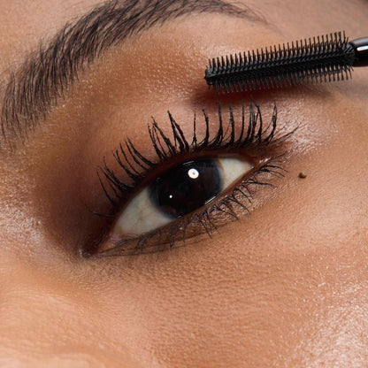 Yves Saint Laurent Lash Latex Mascara Black For Instant Length And Long-Lasting Lift - Black