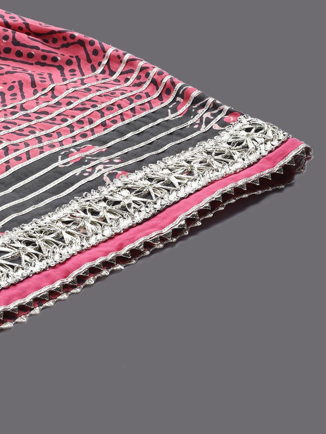 Indyancart VA Women'sEthnic Motifs Printed Kurta with Sharara