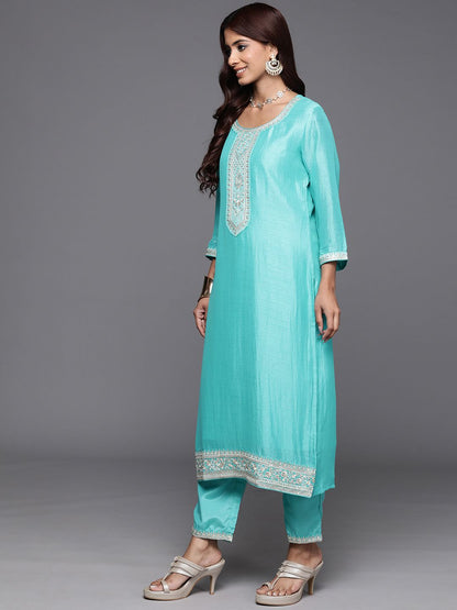 Indyancart IE Ethnic Motifs Embroidered Sequinned Kurta with Trousers & Dupatta