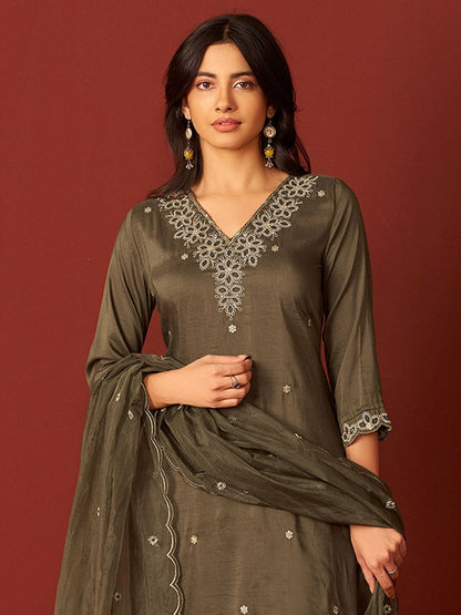 Women Ethnic Motifs Embroidered Regular Sequinned Kurta with Trousers & Dupatta