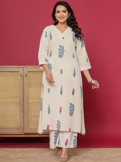 Dhiyona IE Paisley Printed Pure Cotton Notch Neck Straight Tunic And Palazzo