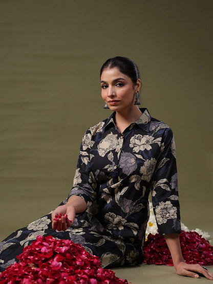 Dhiyona IE Black Floral Printed Shirt Collar Straight Pure Cotton Kurta With Trouser