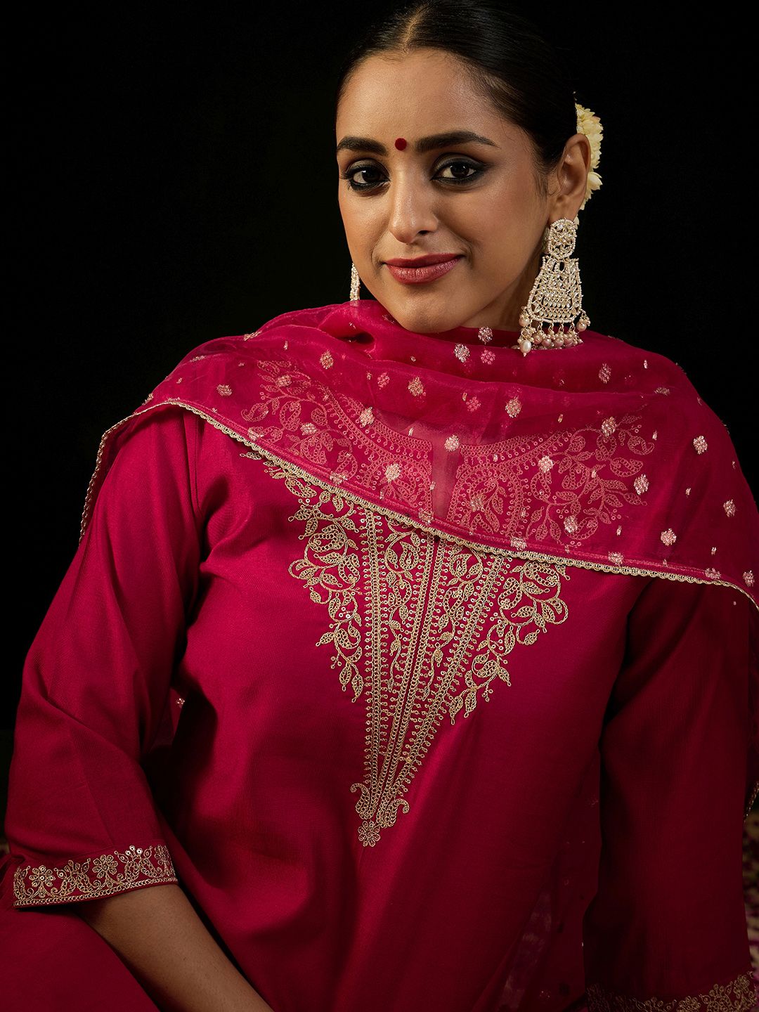 Indyancart IE Notched Neck Ethnic Motifs Embroidered Liva Kurta with Trouser & Dupatta