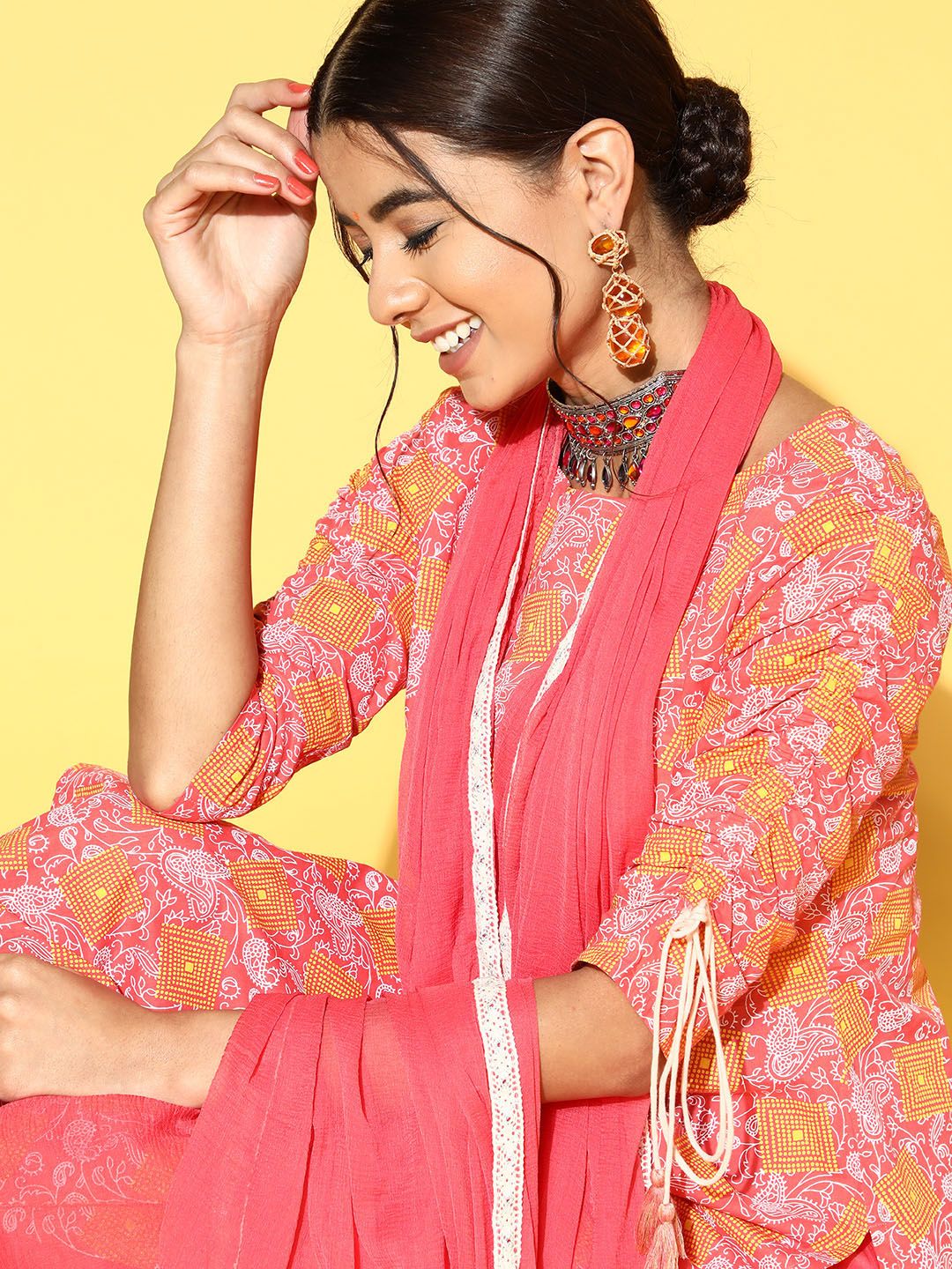 Ethnic Motifs Cotton Blend Paisley Kurta Set