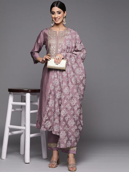 Dhiyona VA Women's Mauve Ethnic Motifs Gotta Patti Kurta with Trousers & With Dupatta
