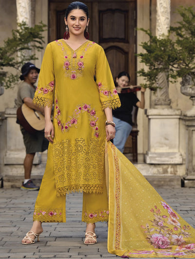 Indyancart VA Women'sFloral Embroidered Thread Work Pure Cotton Straight Kurta With Trousers & Dupatta