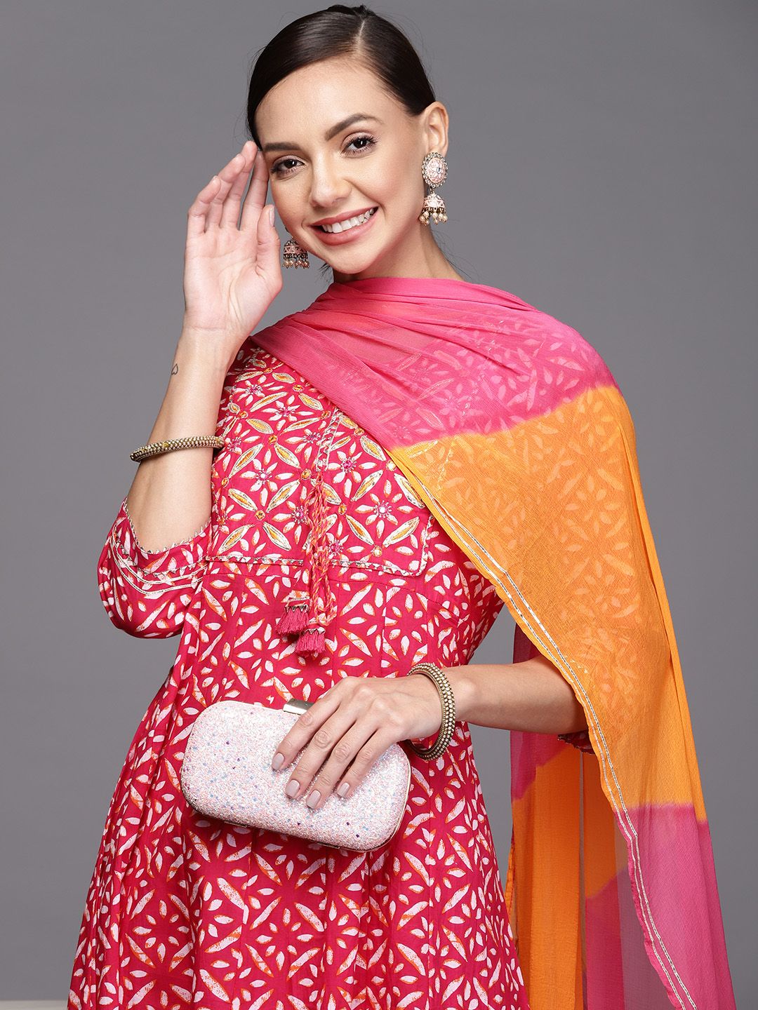 Dhiyona IE Women Pink & White Bandhani Printed Gotta Patti Kurta with Trousers & Dupatta