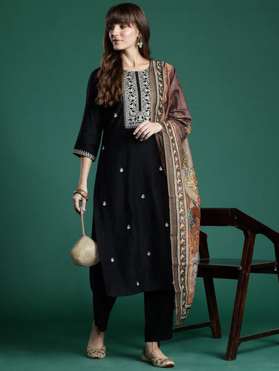Indyancart IE Ethnic Motifs Zari Embroidered Liva Kurta With Trousers & Dupatta