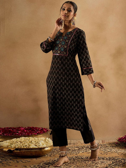 Indyancart IE Floral Printed Notch Neck Mirror Work Pure Cotton Straight Kurta