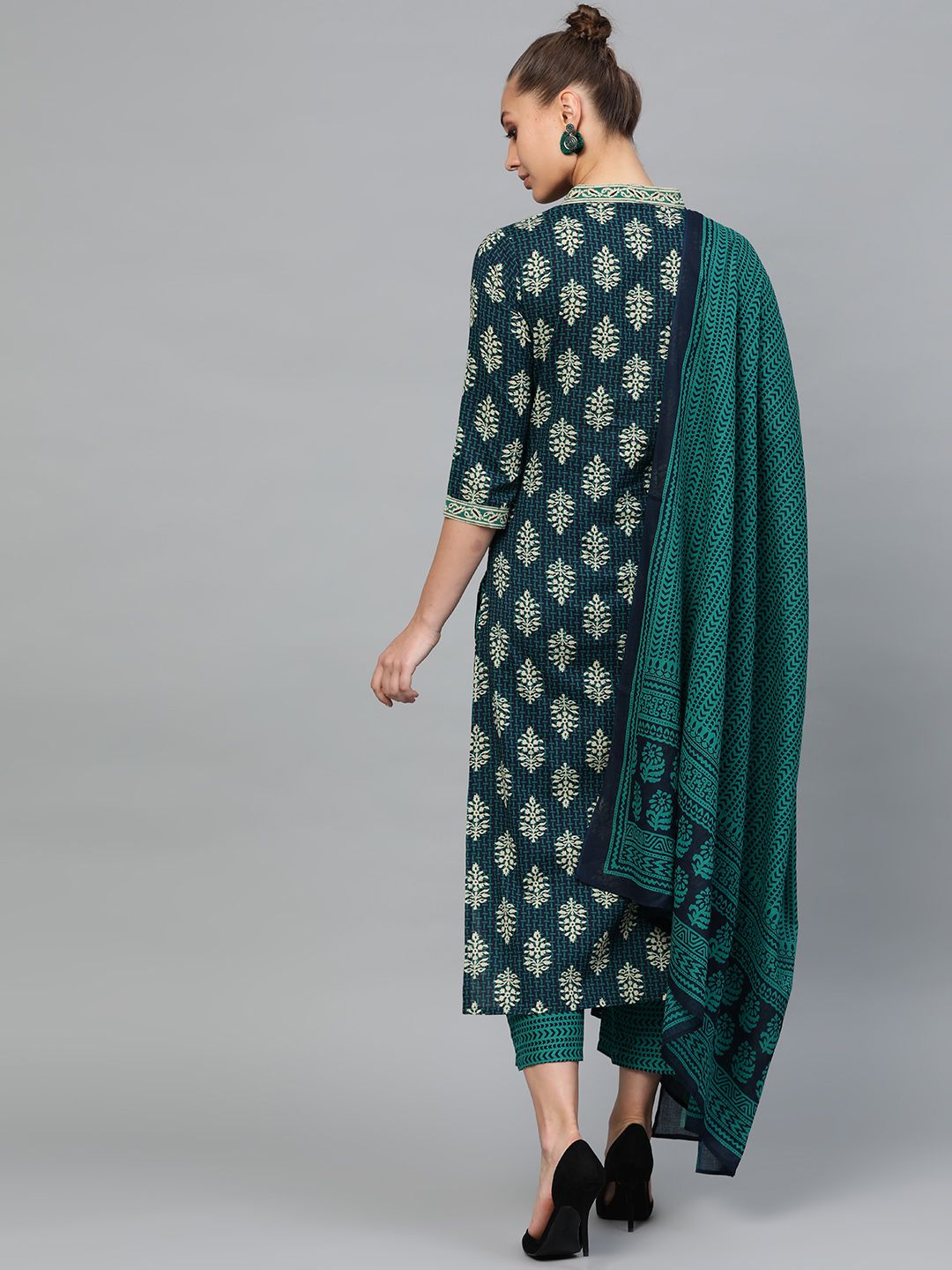 Dhiyona IE Women Navy Blue & Green Printed Kurta with Palazzos & Dupatta