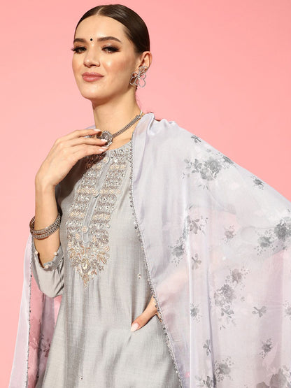 Indyancart VA Women'sFloral Embroidered Regular Beads and Stones Kurta with Trousers & Dupatta