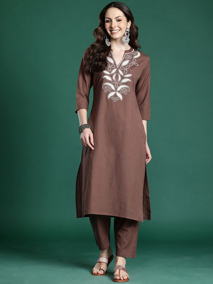 Indyancart IE Floral Embroidered Pure Cotton Kurta with Trousers