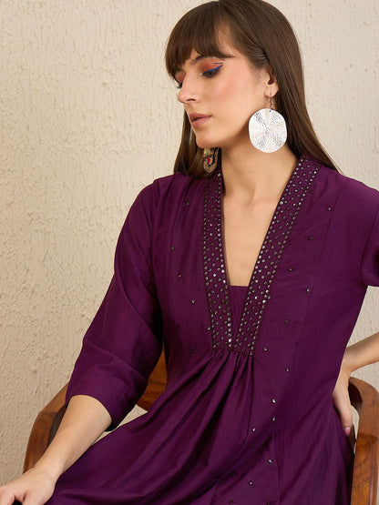 Dhiyona IE Embroidered Three-Quarter Sleeves Tunic With Trouser