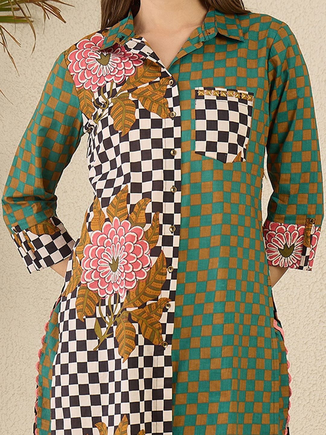 Women Checked Regular Pure Cotton Kurta with Trousers