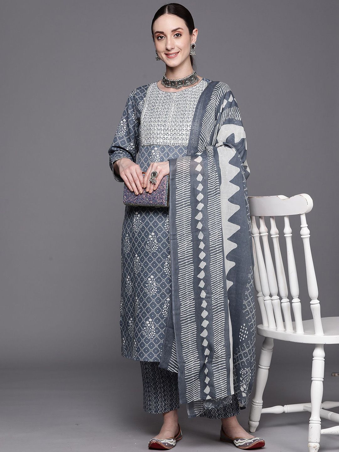 Indyancart IE Women Floral Printed Regular Sequinned Pure Cotton Kurta with Trousers & With Dupatta