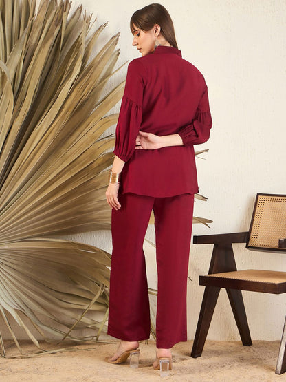 Dhiyona IE Red Floral Printed Shirt Collar Above Knee Straight Kurta With Trouser