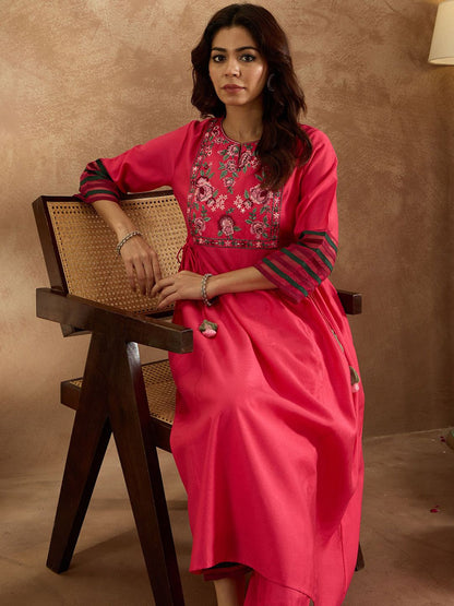 Indyancart IE Embroidered Three-Quarter Sleeves Liva Tunic With Trouser