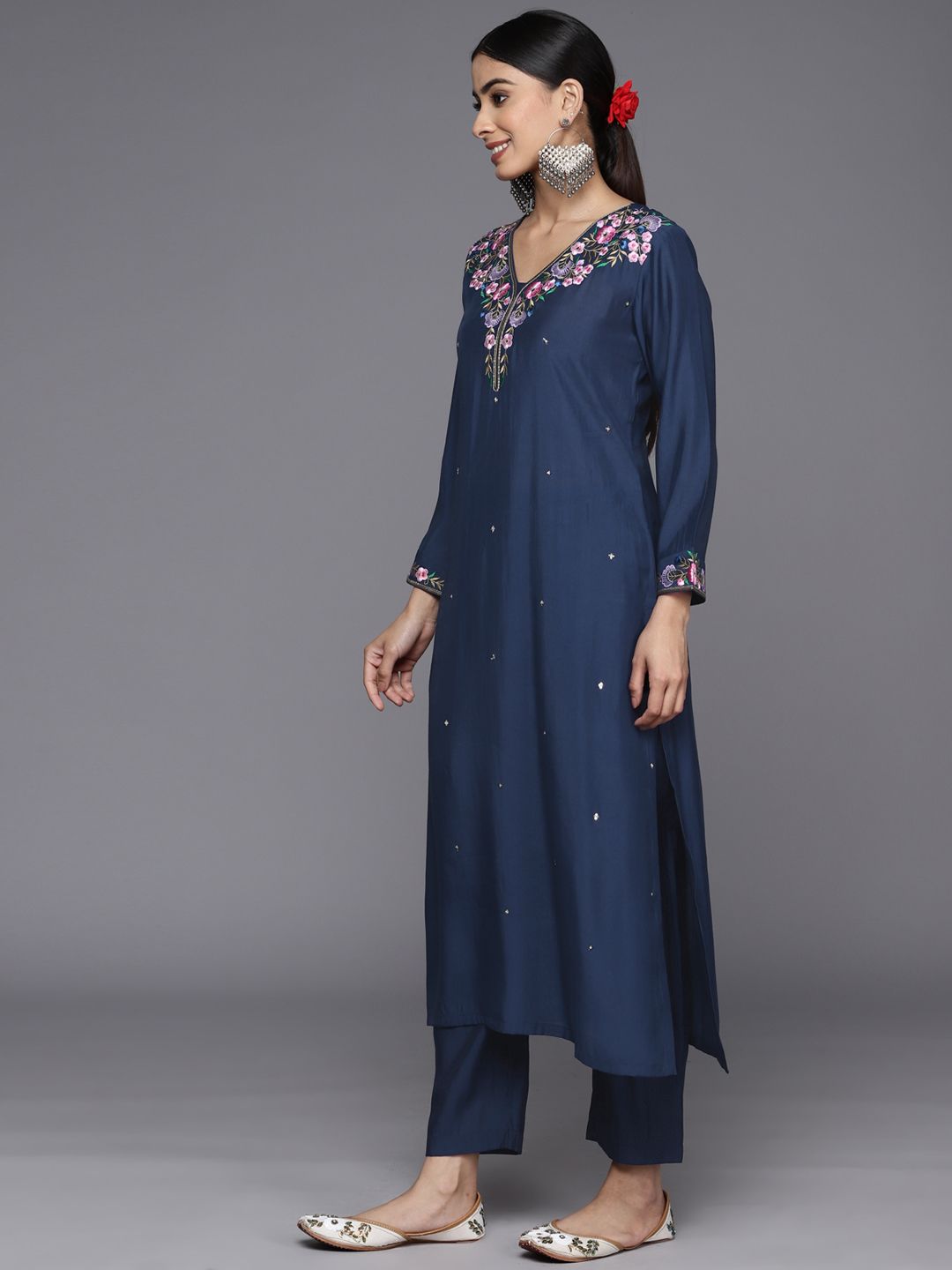 Indyancart VA Women'sFloral Yoke Design Regular Sequinned Kurta with Trousers & With Dupatta