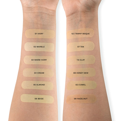 PAC Spotlight Compact Powder - Silky Smooth Texture, Blurs Imperfections & Absorbs Oil - 8.5 Camel