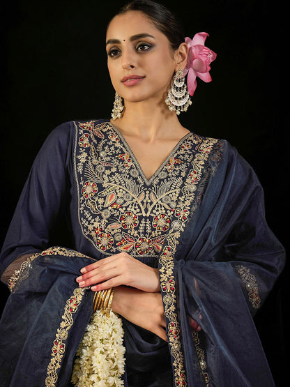 Indyancart IE Floral Embroidered Empire Liva Kurta with Trousers & Dupatta