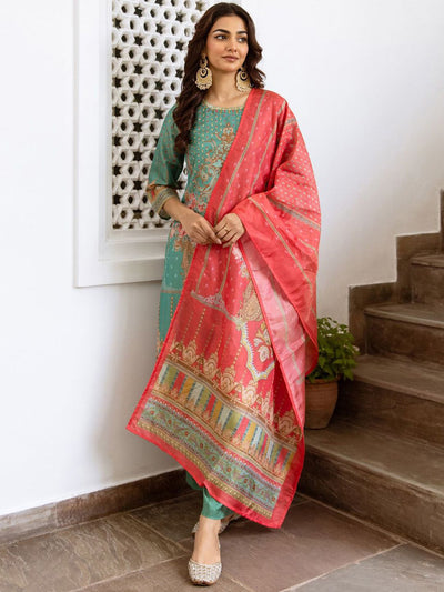 Dhiyona IE Women Floral Printed Regular Beads and Stones Kurta with Trousers & With Dupatta