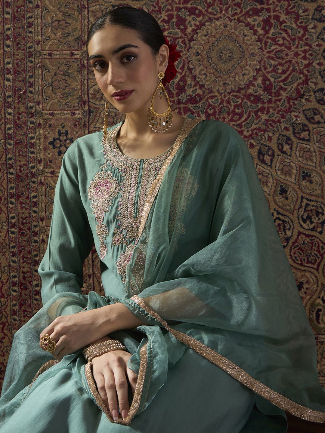 Ethnic Motifs Embroidered Regular Thread Work Kurta With Trousers & Dupatta