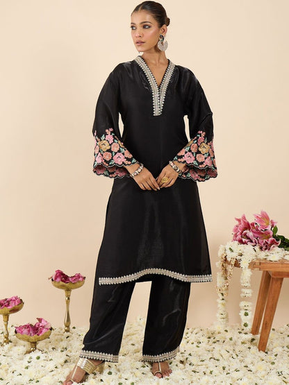 Women Floral Embroidered Regular Kurta with Palazzos