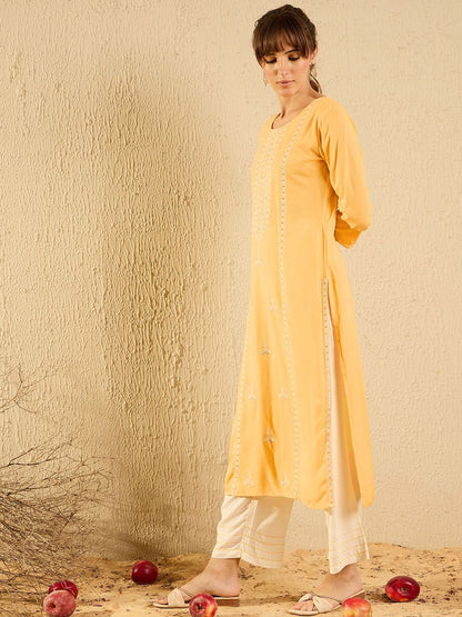 Indyancart IE Yellow and White Ethnic Motifs Embroidered Thread Work Straight Kurta