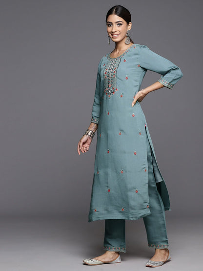 Indyancart VA Women's Floral Embroidered Regular Sequined Kurta with Trousers & Dupatta