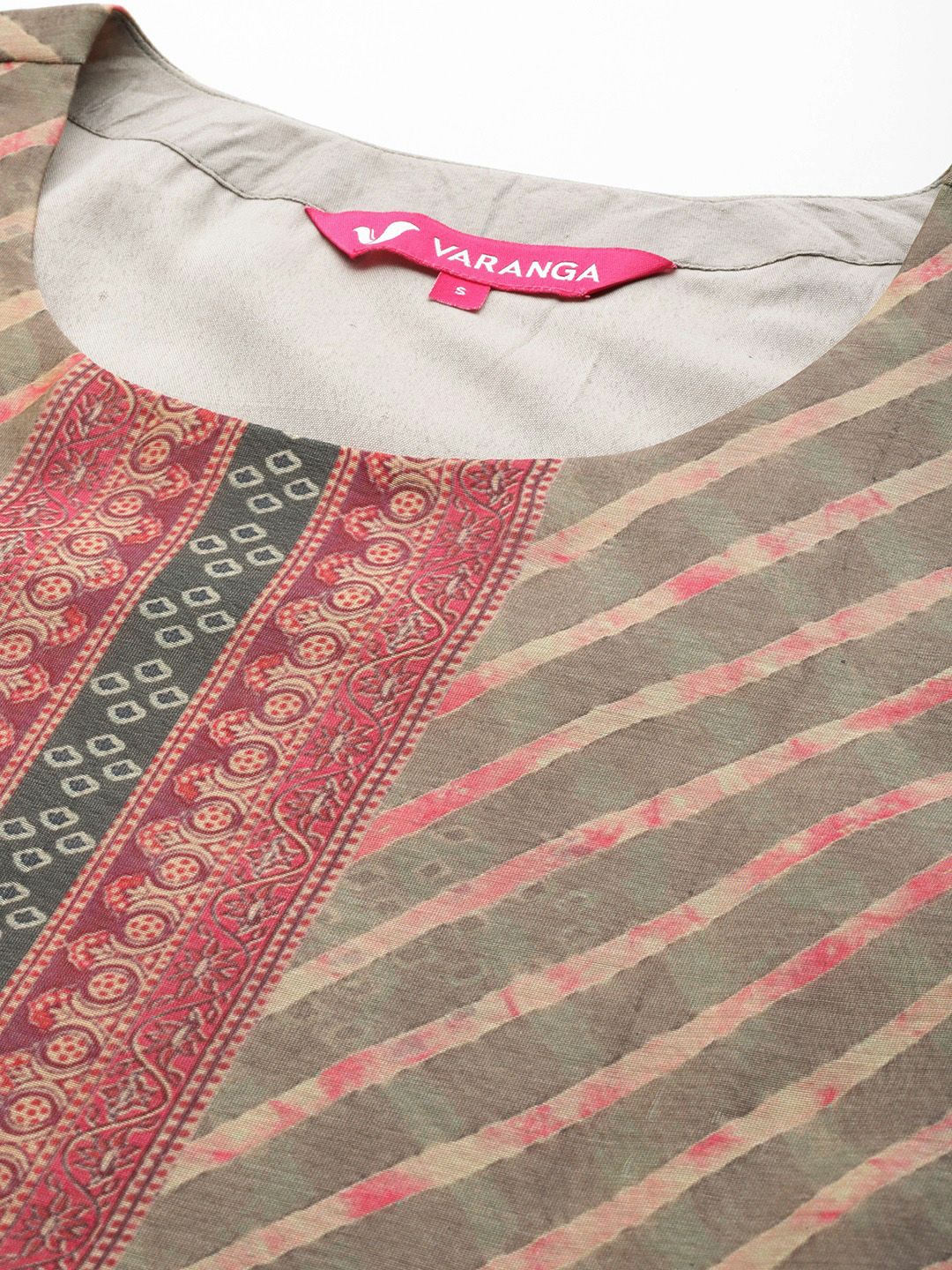 Indyancart VA Women's Leheriya Striped Regular Kurta with Trousers & Dupatta