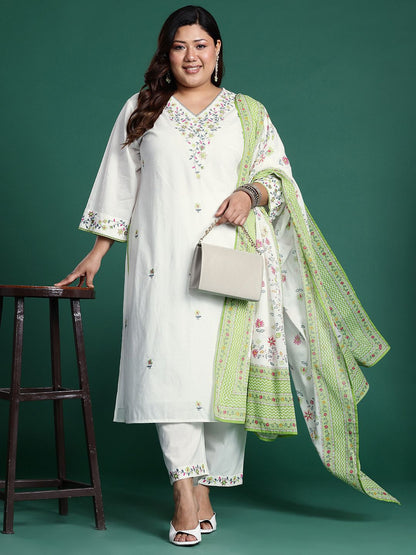Indyancart Women's Plus Size Floral Embroidered Thread Work Pure Cotton Kurta Set