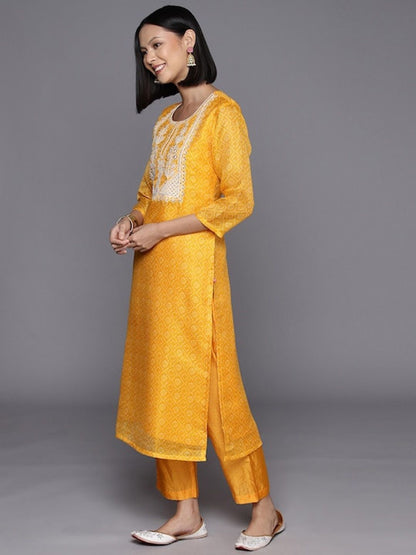 Indyancart VA Women'sBandhani Printed & Zari Detail Regular Kurta with Trousers & With Dupatta