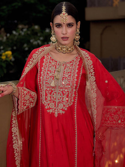 Ethnic Motifs Embroidered Panelled Kurta With Trousers & Dupatta