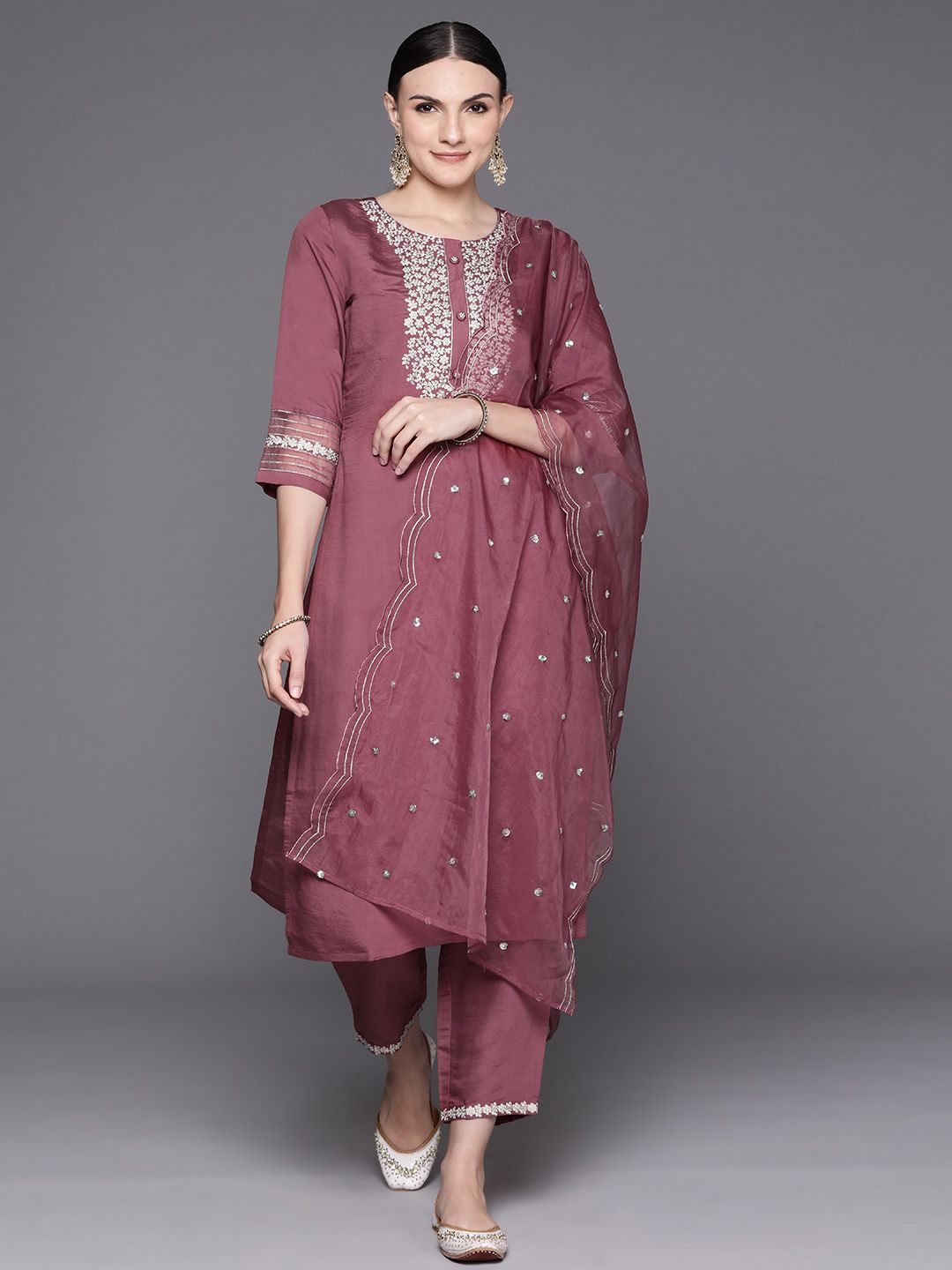 Dhiyona IE Women Floral Yoke Design Regular Kurta with Trousers & Dupatta