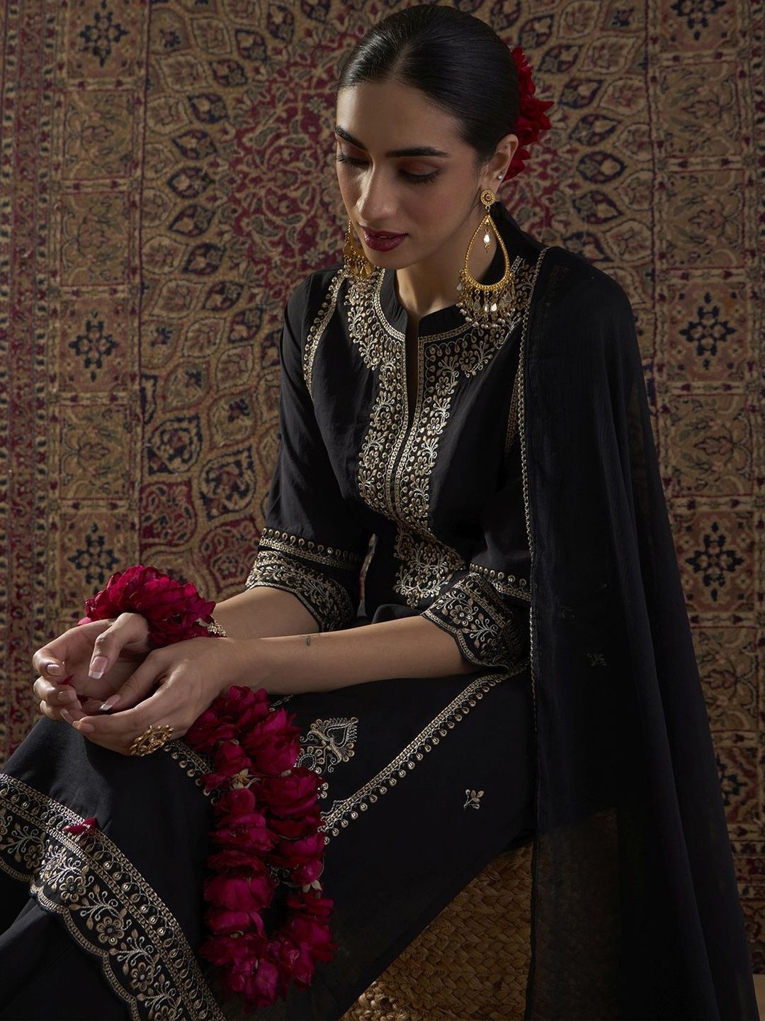 Embroidered Notch Neck Sequinned Straight Kurta With Trousers & Dupatta