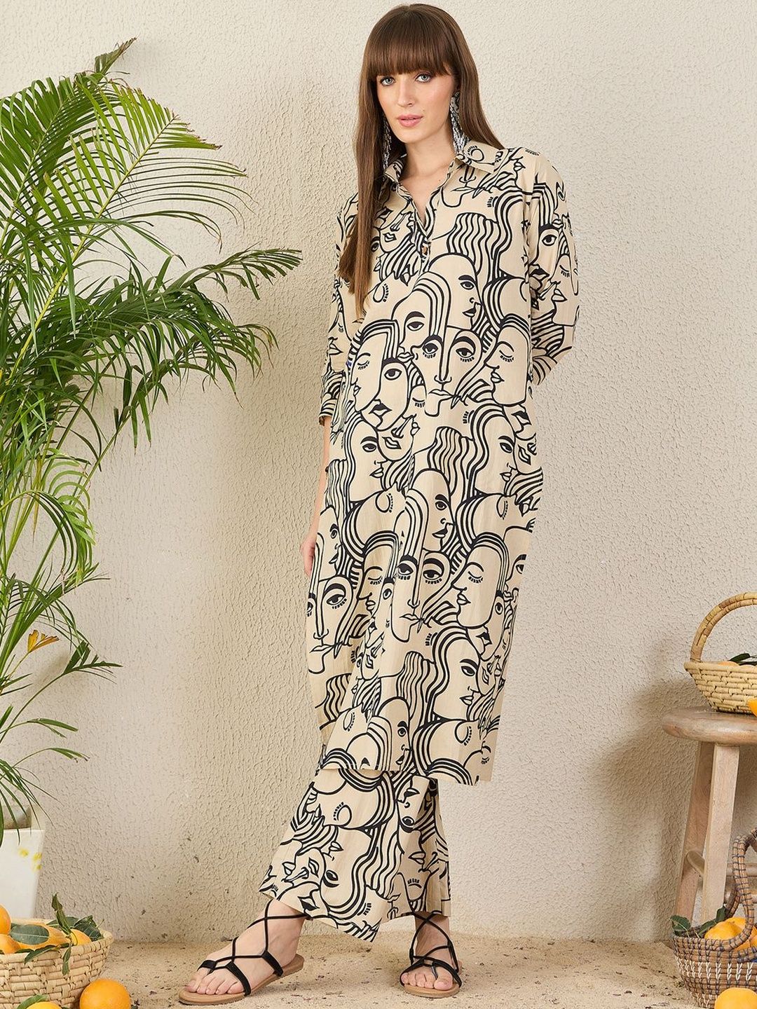 Women Abstract Printed Cotton Kurta with Palazzos