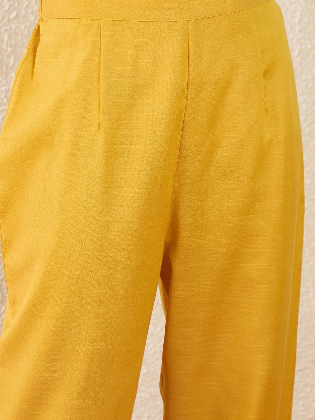 Women Empire Thread Work Kurta with Trousers