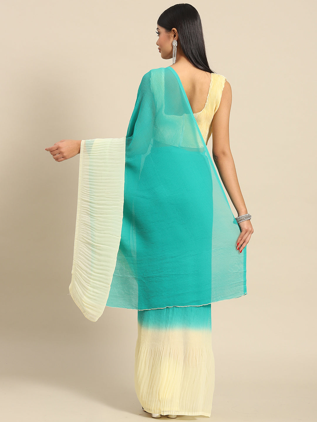 Women's Pure Crepe Sea Green Solid Designer Saree With Blouse Piece
