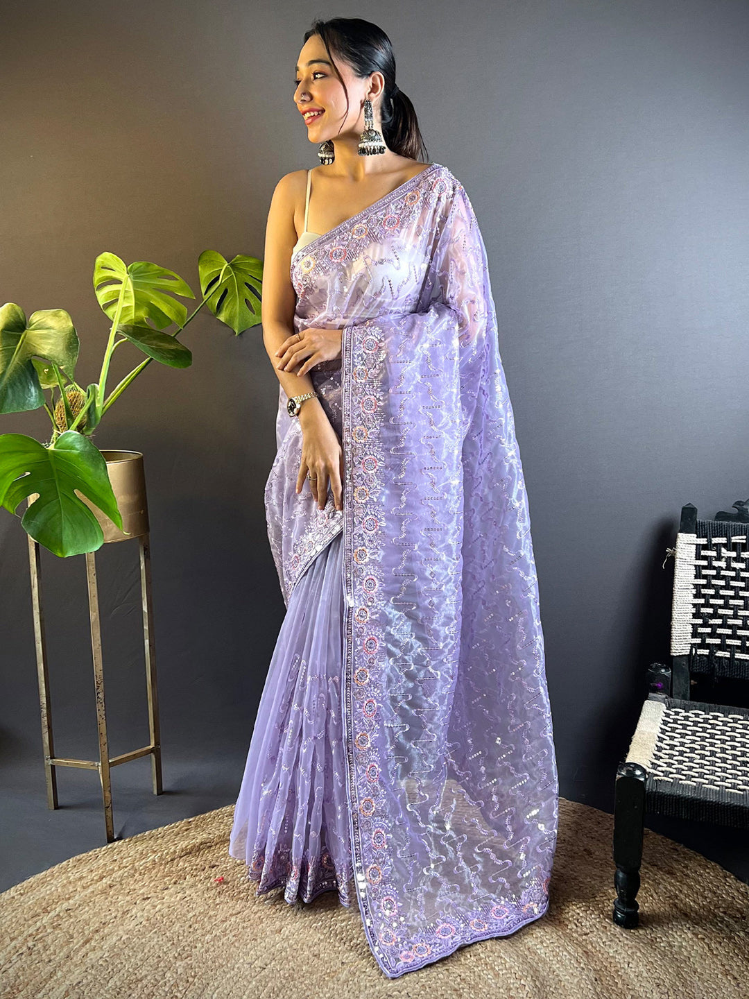 Women's Tissue Lavendar Embellished Designer Saree With Blouse Piece