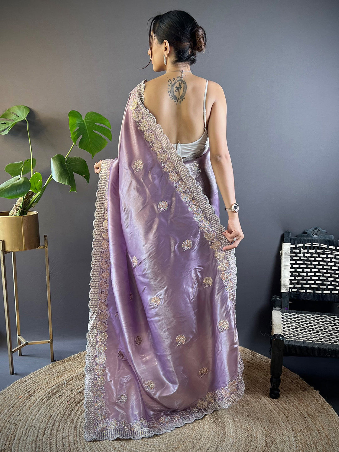 Women's Paper Silk Lavendar Embellished Designer Saree With Blouse Piece