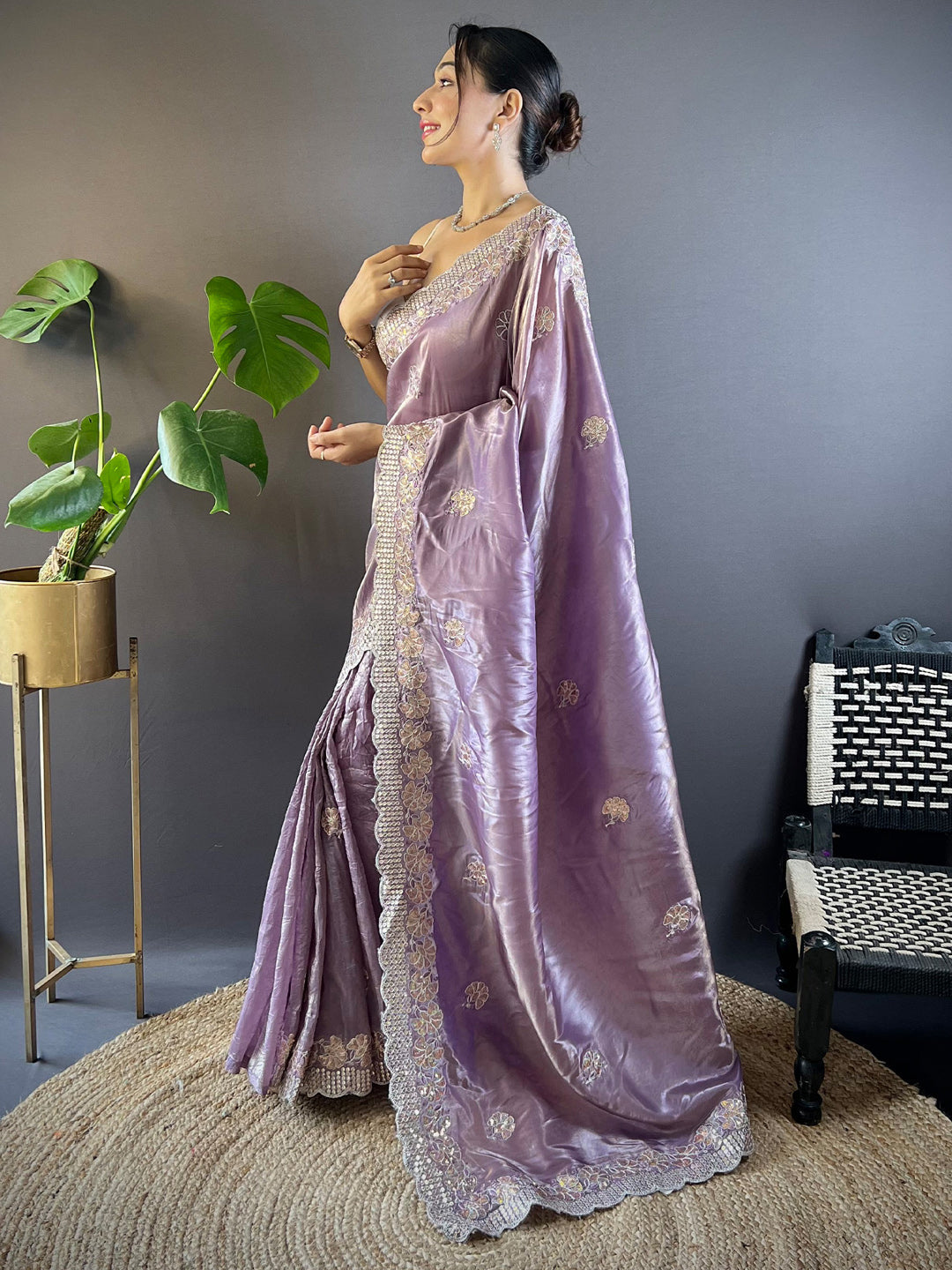 Women's Paper Silk Lavendar Embellished Designer Saree With Blouse Piece