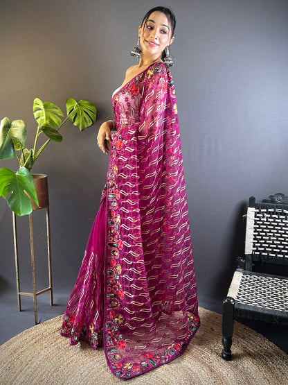 Women's Net Magenta Embellished Designer Saree With Blouse Piece