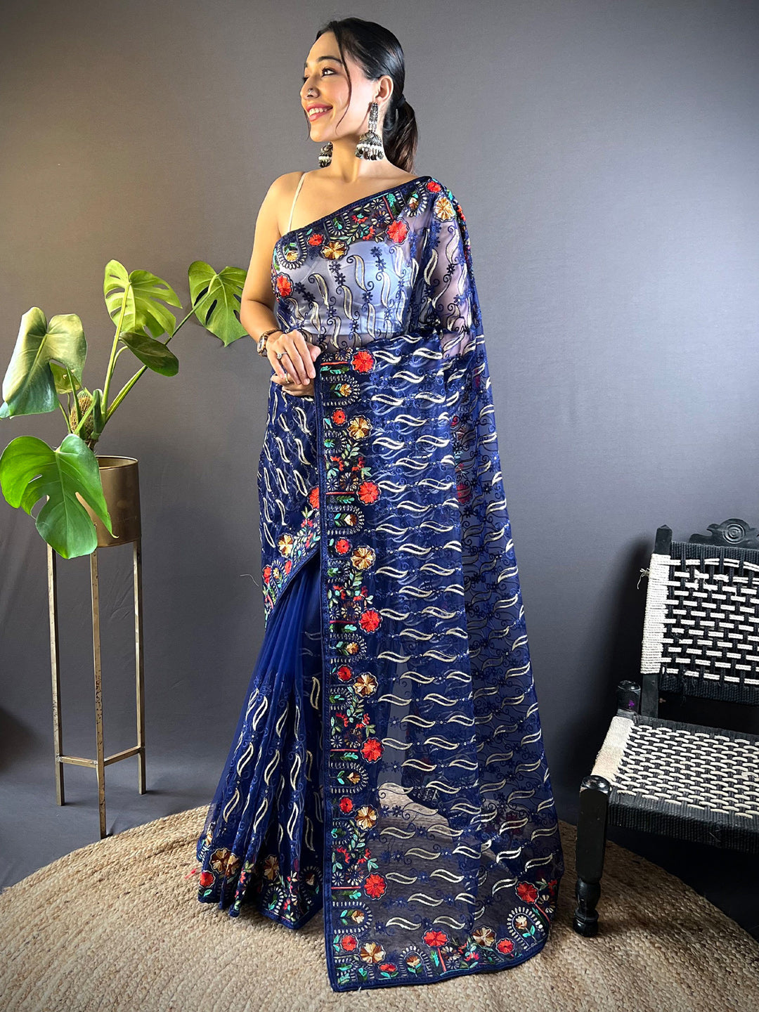Women's Net Navy Blue Embellished Designer Saree With Blouse Piece