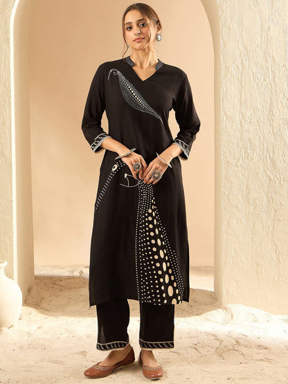 Indyancart IE Women Printed Regular Kurta with Trousers