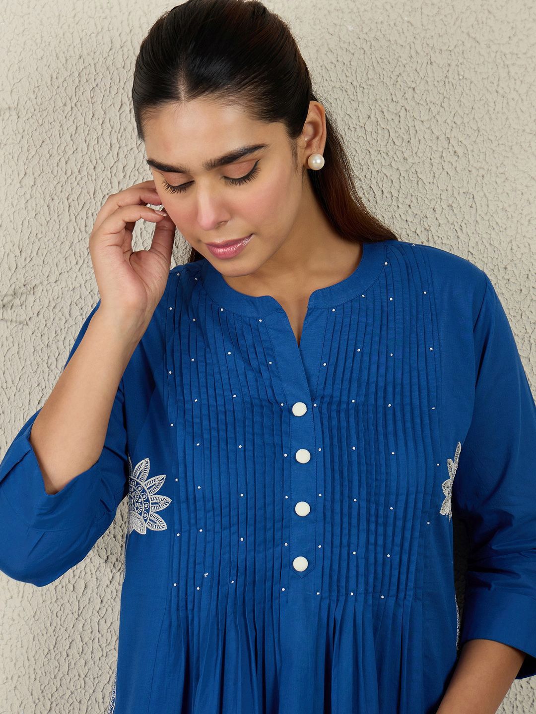 Dhiyona IE Blue Embroidered Top With Trouser Co-Ords