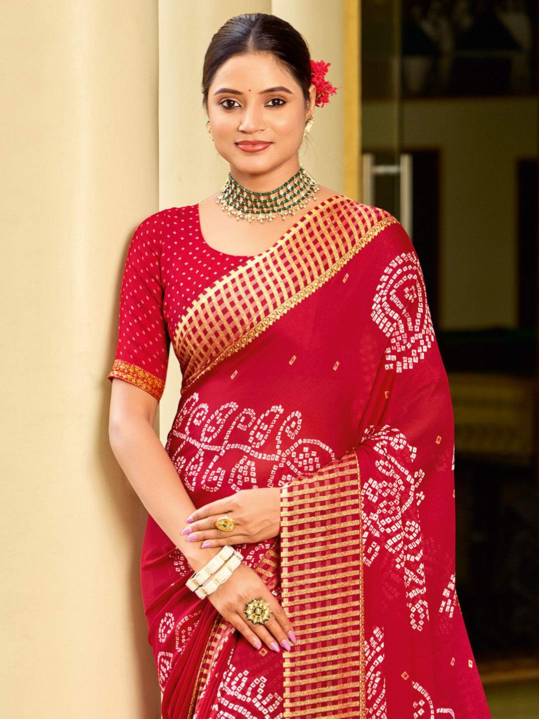 Women's Georgette Red Printed Designer Saree With Blouse Piece
